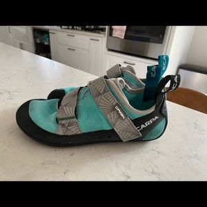 Rock Climbing Shoes brand new!